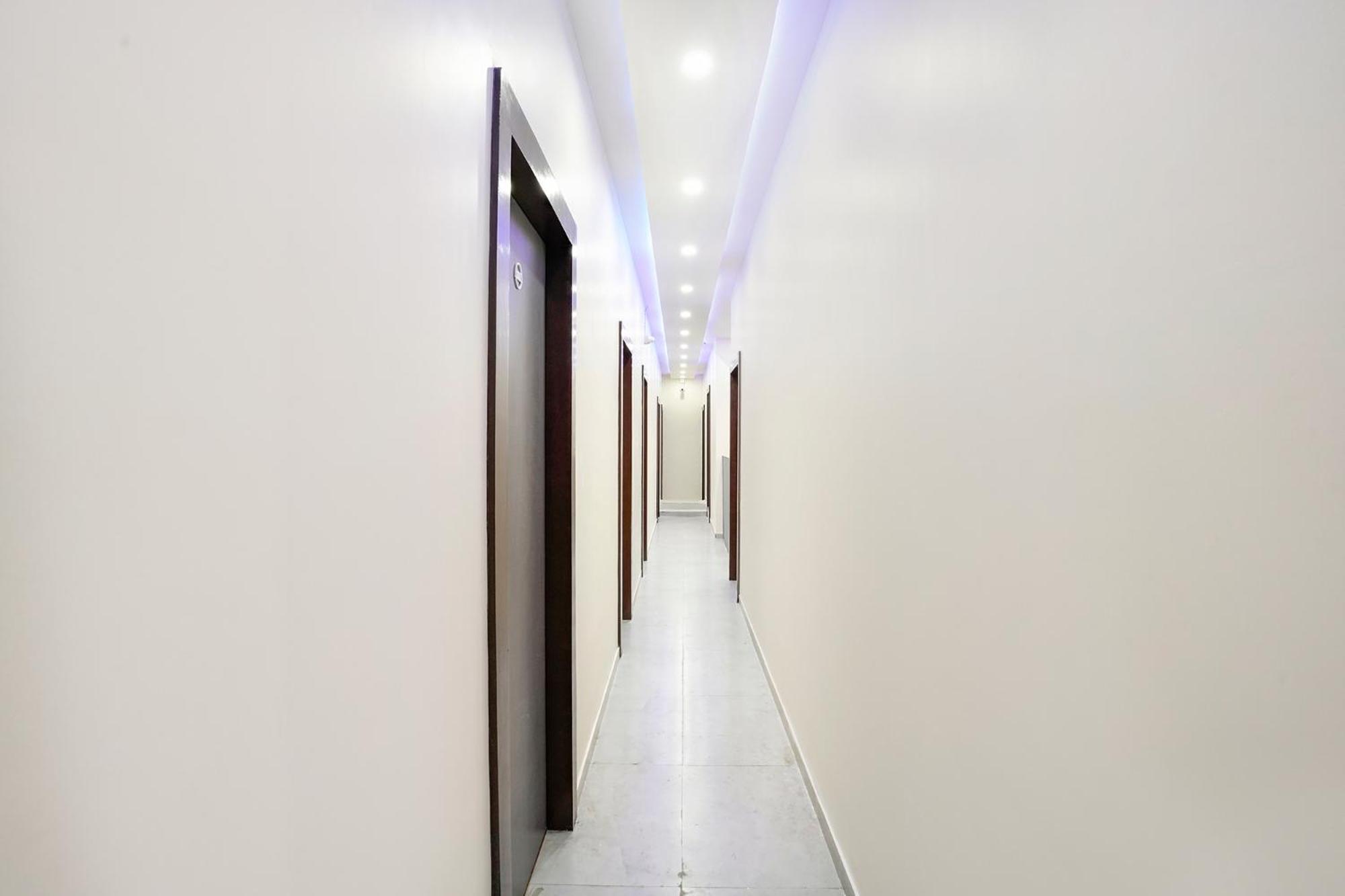 Fabhotel Freedom International - Nr Mumbai International Airport Экстерьер фото