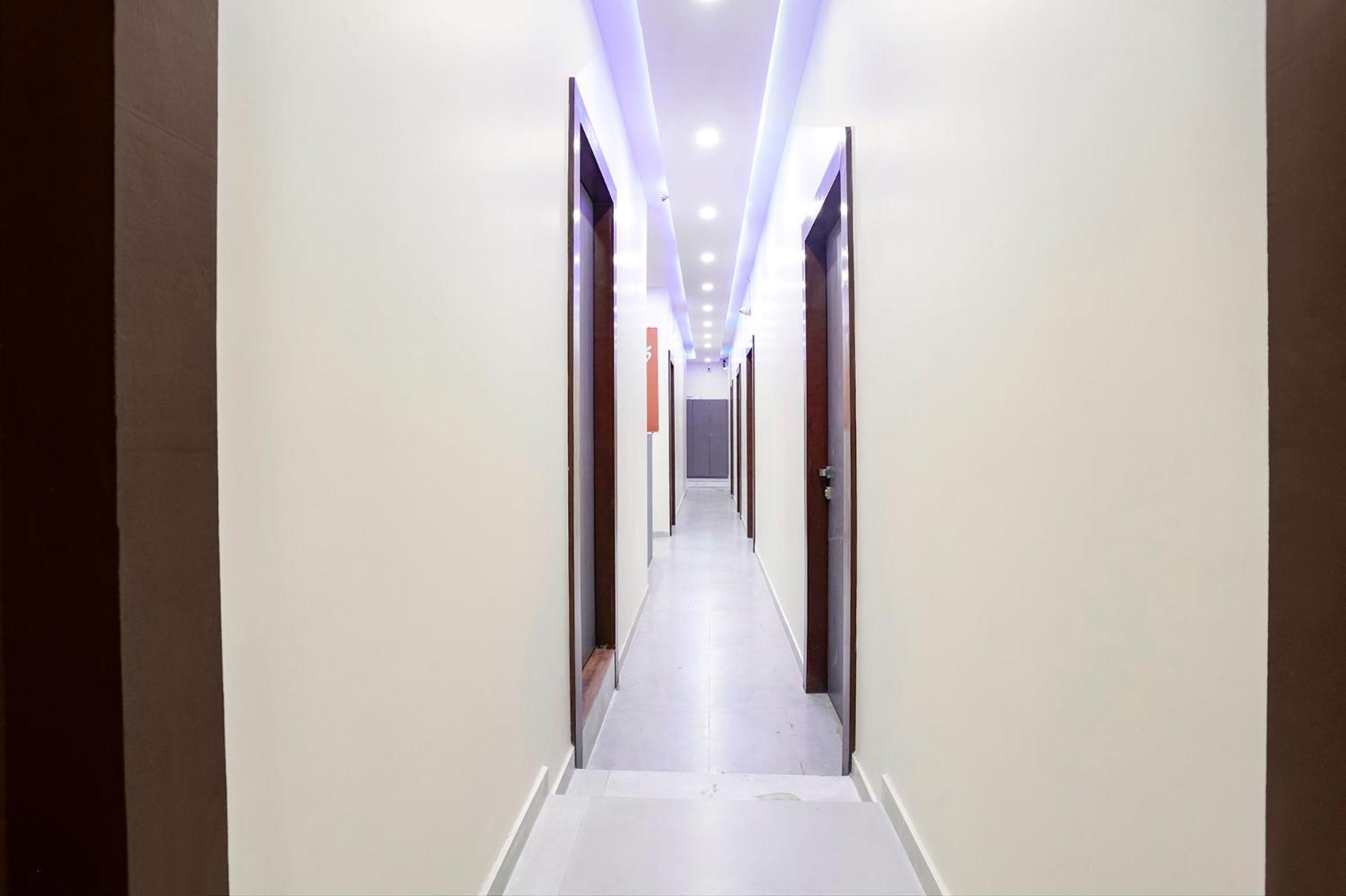 Fabhotel Freedom International - Nr Mumbai International Airport Экстерьер фото