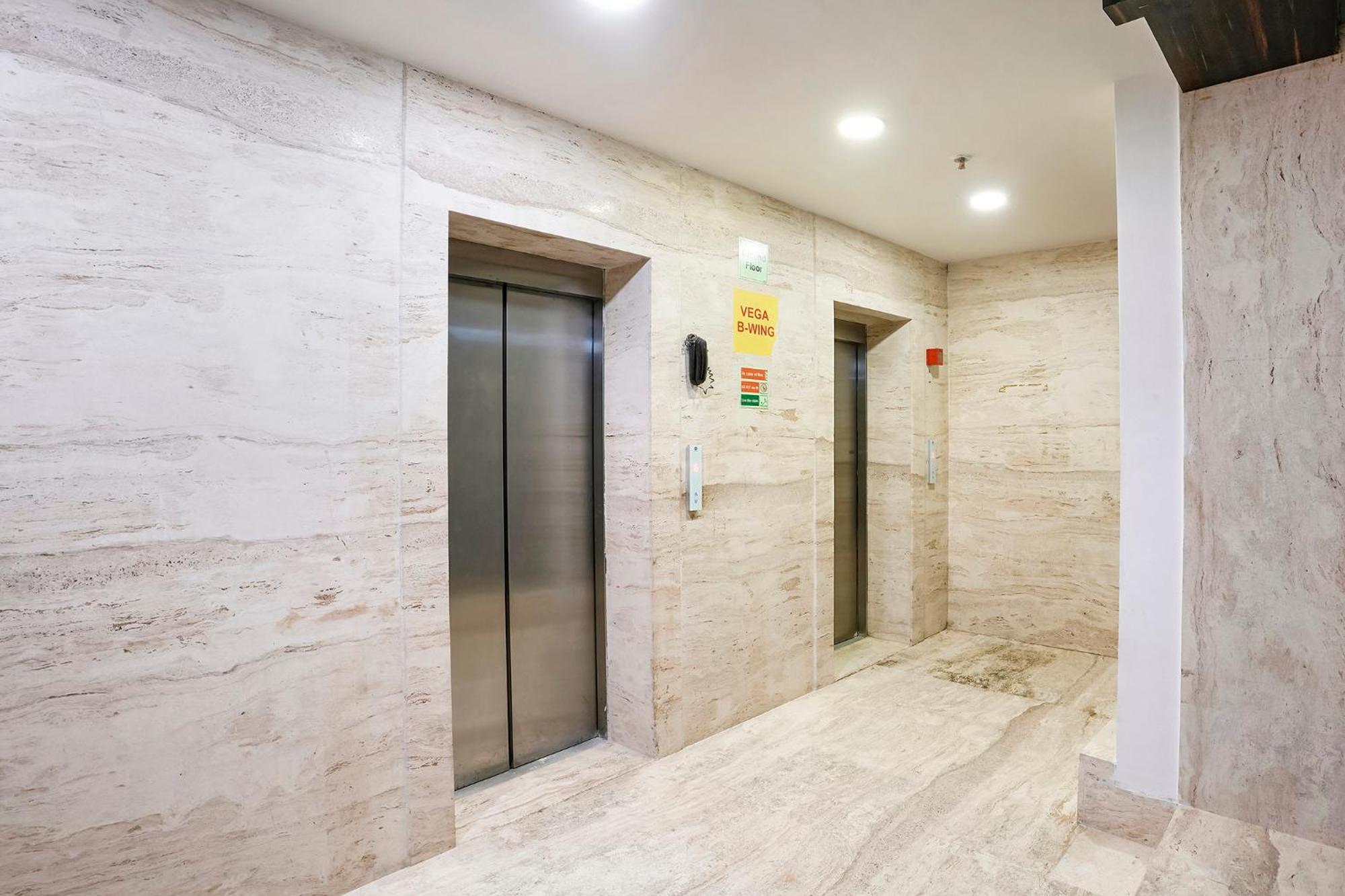 Fabhotel Freedom International - Nr Mumbai International Airport Экстерьер фото